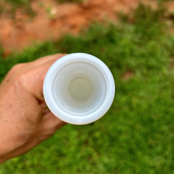 Hoosier Milk Glass #4092 Quilted Diamond Pattern Vintage Flower Bud Vase - Picture 5 of 9